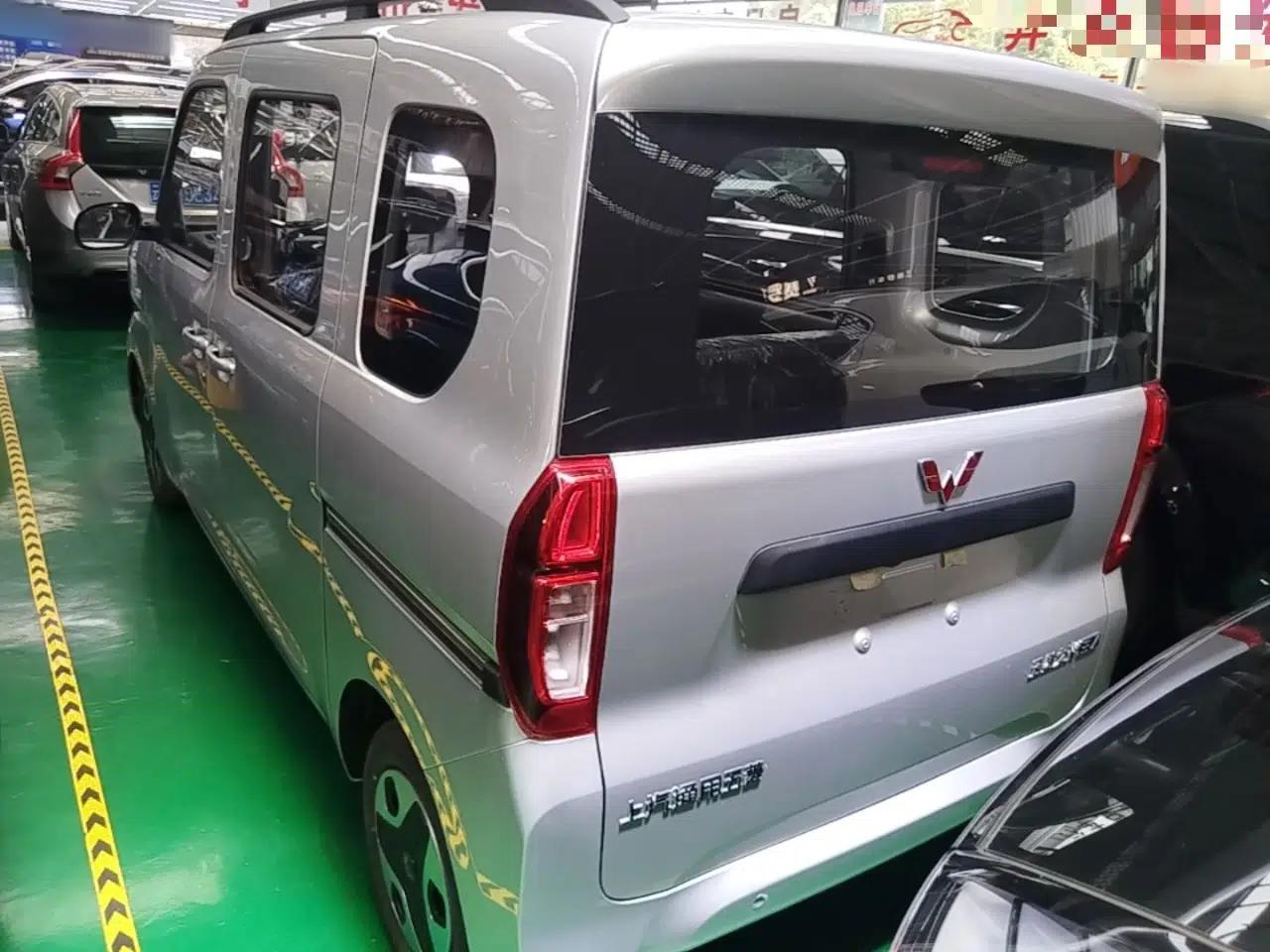 Wuling Zhiguang New Energy 2025 Model 305km Ambitious Edition — миниатюра 7