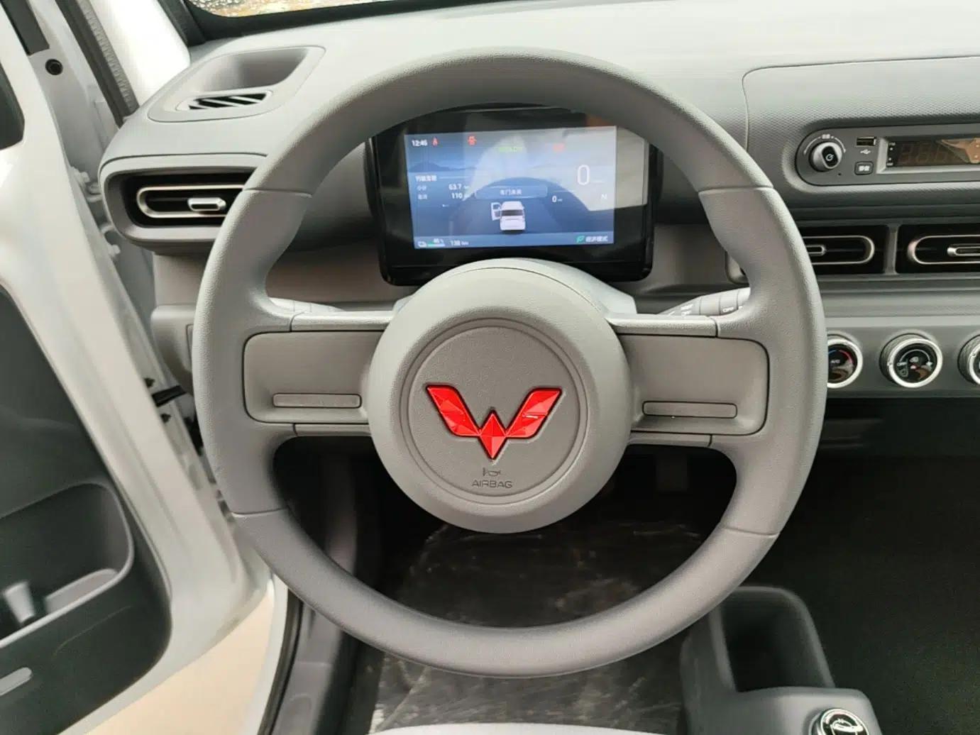 Wuling Zhiguang New Energy 2025 Model 305km Ambitious Edition — миниатюра 13