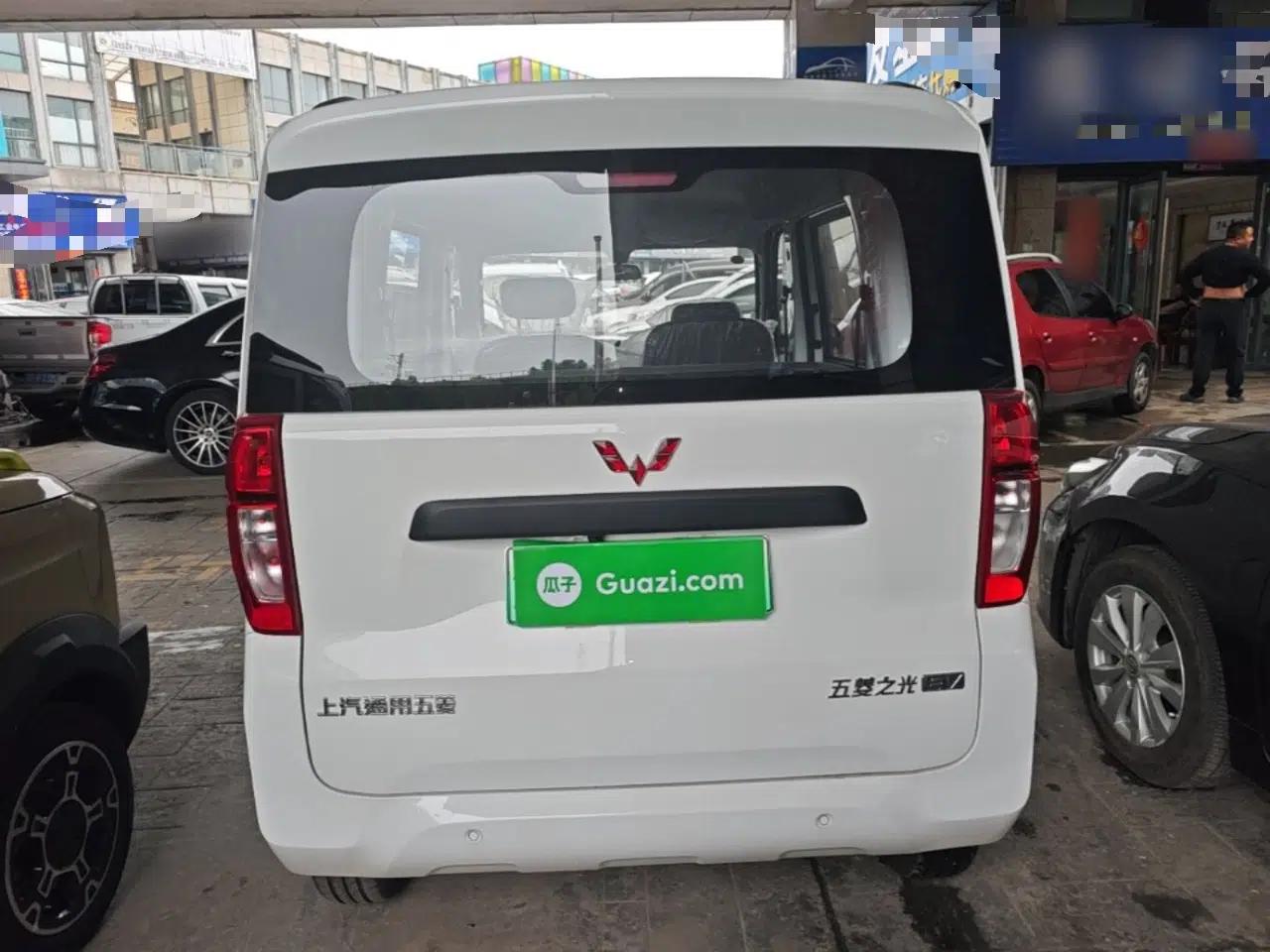 Wuling Zhiguang New Energy 2025 Model 305km Ambitious Edition — миниатюра 5
