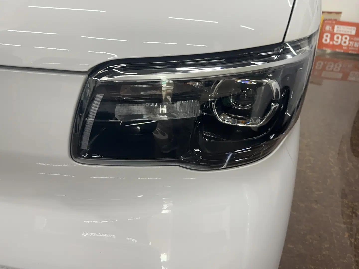 Wuling Zhiguang New Energy 2025 Model 305km Ambitious Edition — миниатюра 6