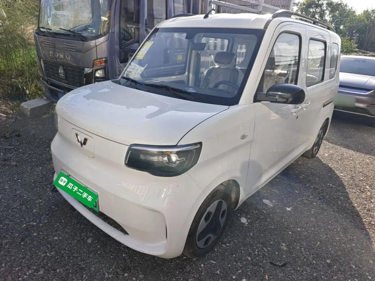 Wuling Zhiguang New Energy 2025 Model 305km Ambitious Edition — миниатюра 1