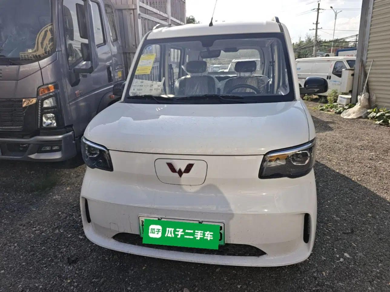Wuling Zhiguang New Energy 2025 Model 305km Ambitious Edition — миниатюра 2
