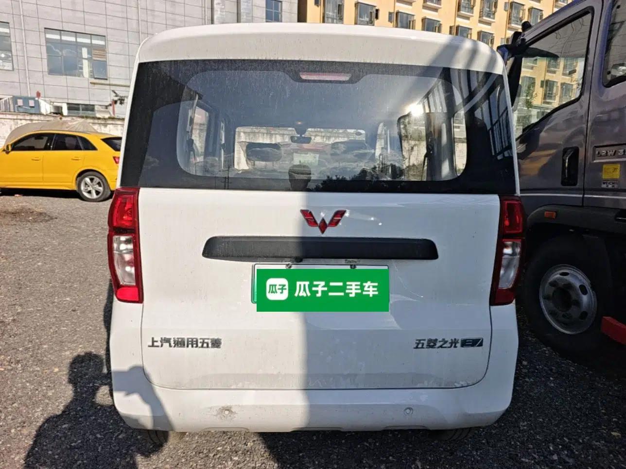 Wuling Zhiguang New Energy 2025 Model 305km Ambitious Edition — миниатюра 5