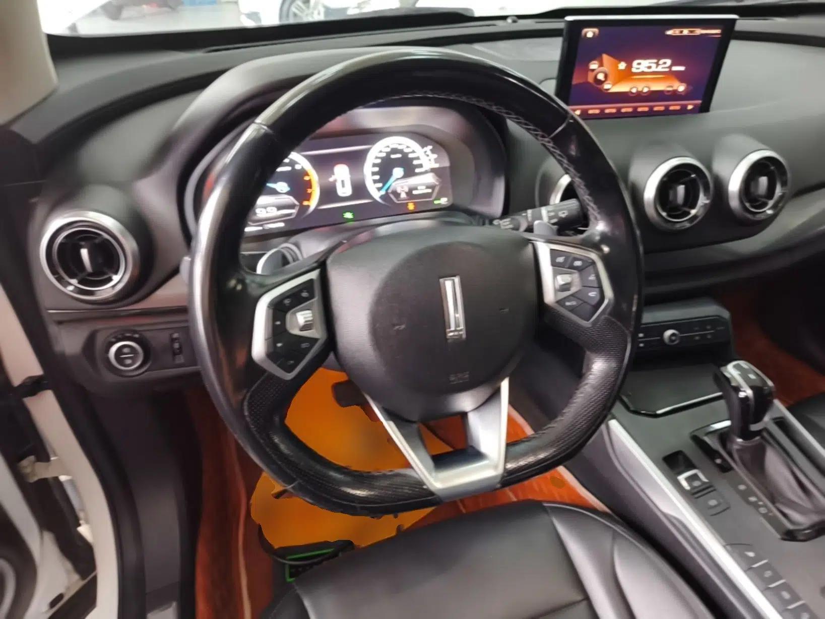 Wey VV7 2017 2.0T Ultra-Luxury Version — миниатюра 14