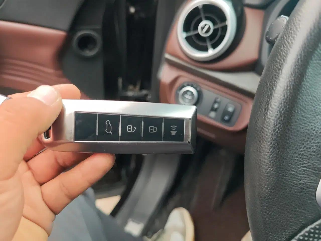 Wey VV7 2019 Upgraded Model 2.0T Ultra-Luxury Version China VI Standard — миниатюра 9