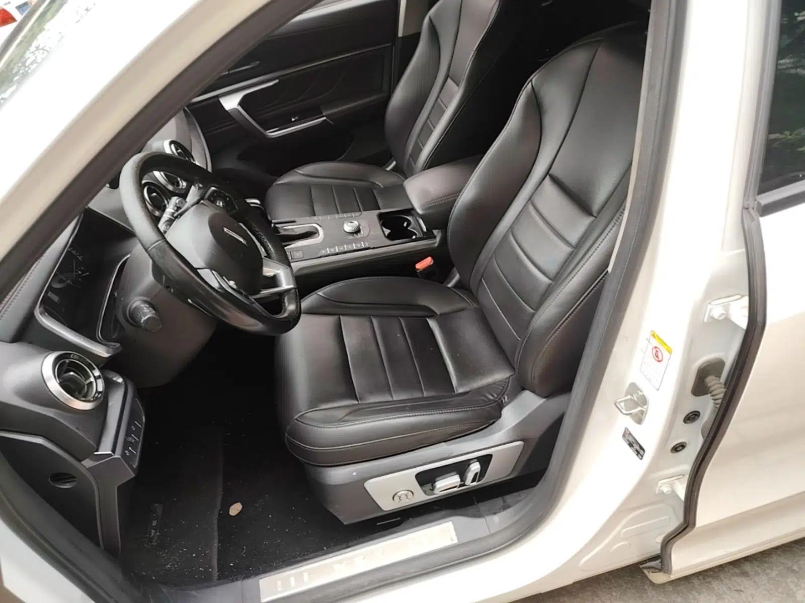 Wey VV5 2017 2.0T Ultra-Luxury Version — миниатюра 17
