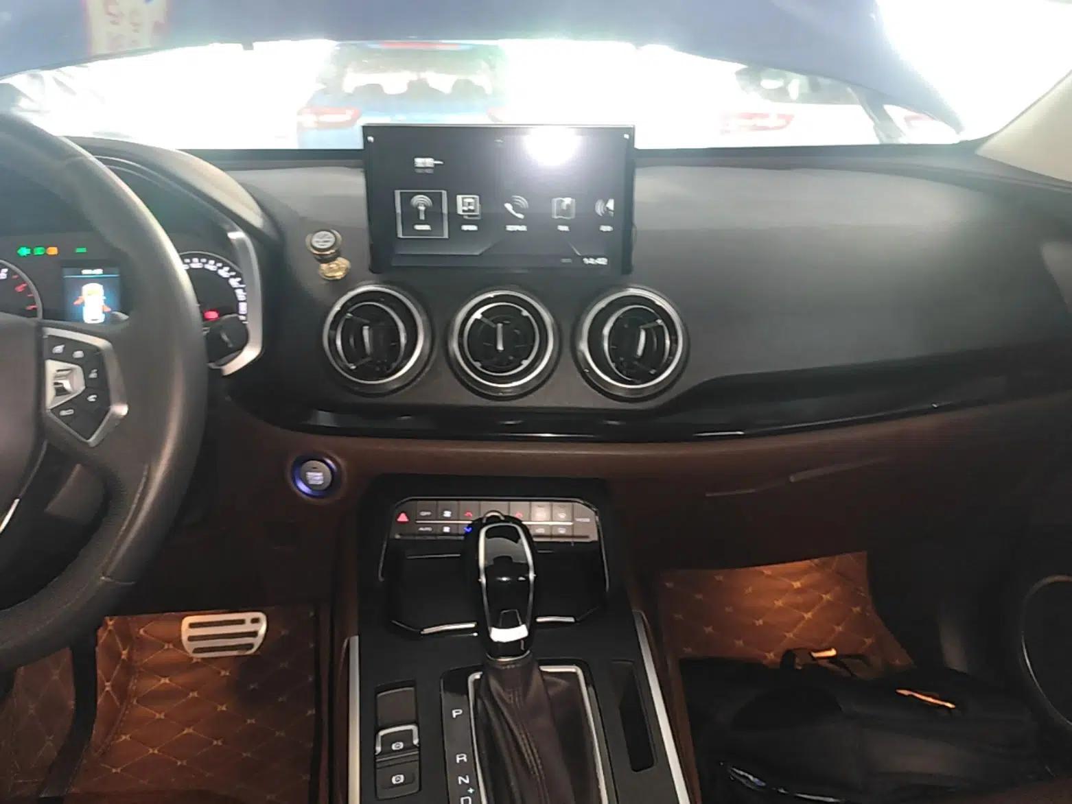 Wey VV5 2017 2.0T Ultra-Luxury Version — миниатюра 16