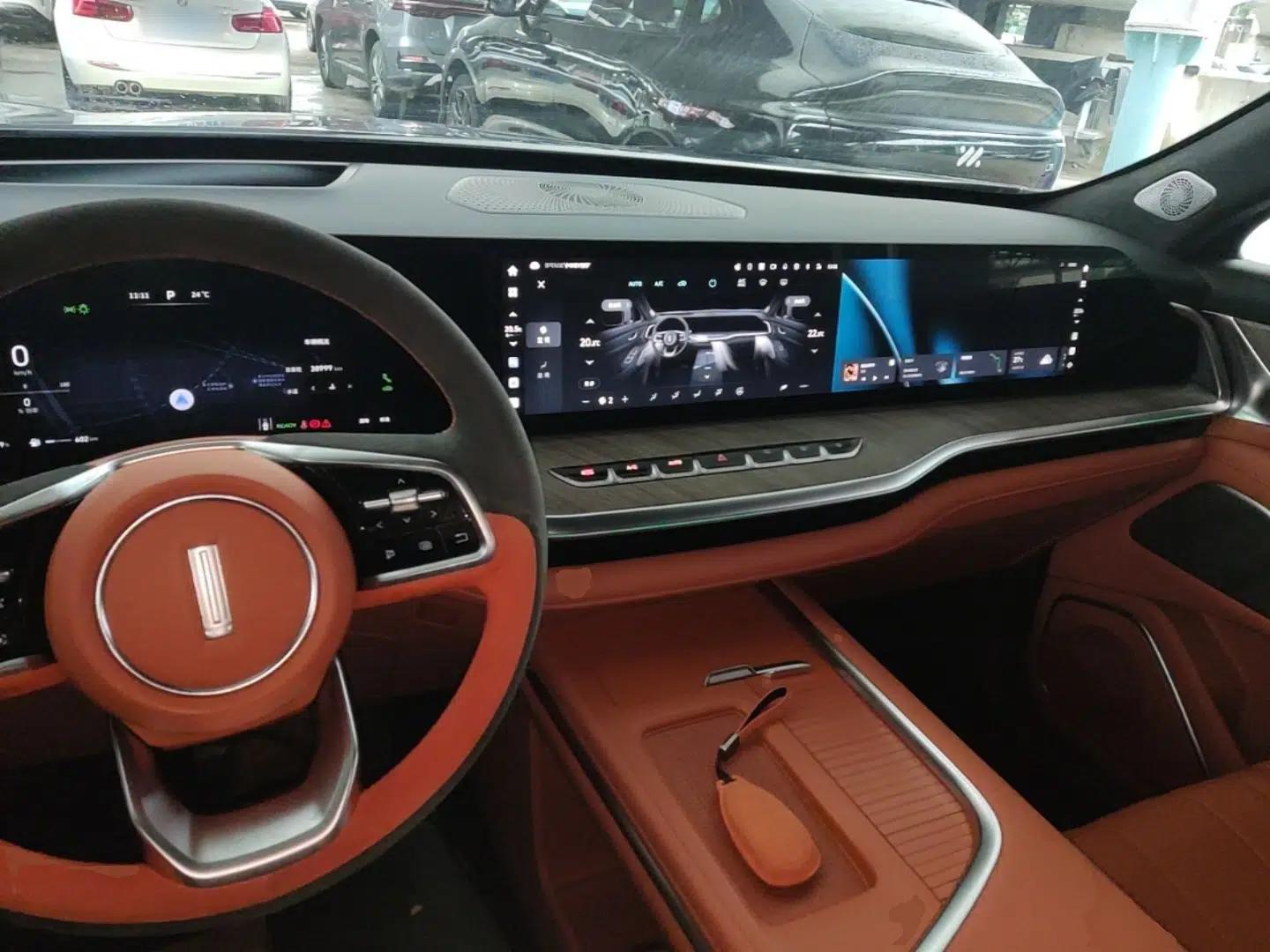 Wey Lanshan 2023 Four-Wheel Drive Ultra-Long Range Version — миниатюра 13