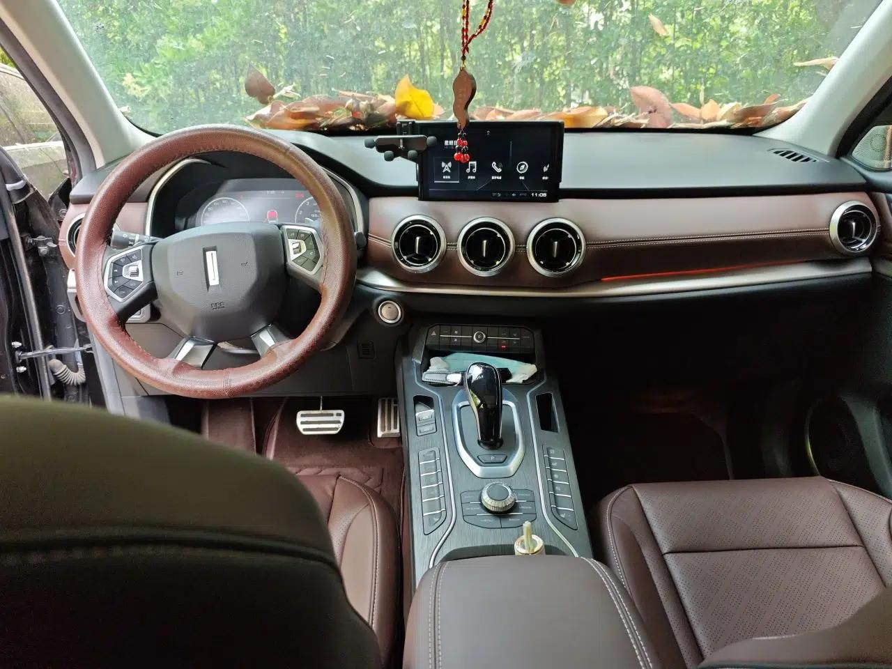 Wey VV6 2019 2.0T Two-Wheel-Drive Ultra-Luxury Version China VI Standard — миниатюра 10