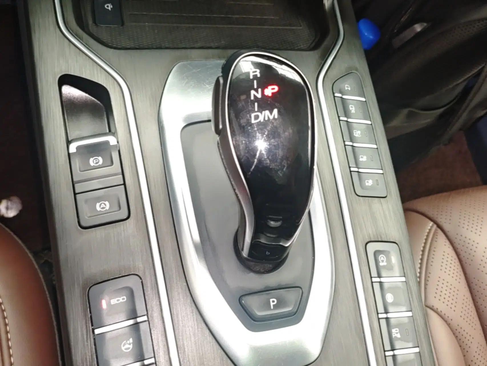 Wey VV6 2021 2.0T All-Wheel Drive Zhiyu+ — миниатюра 17