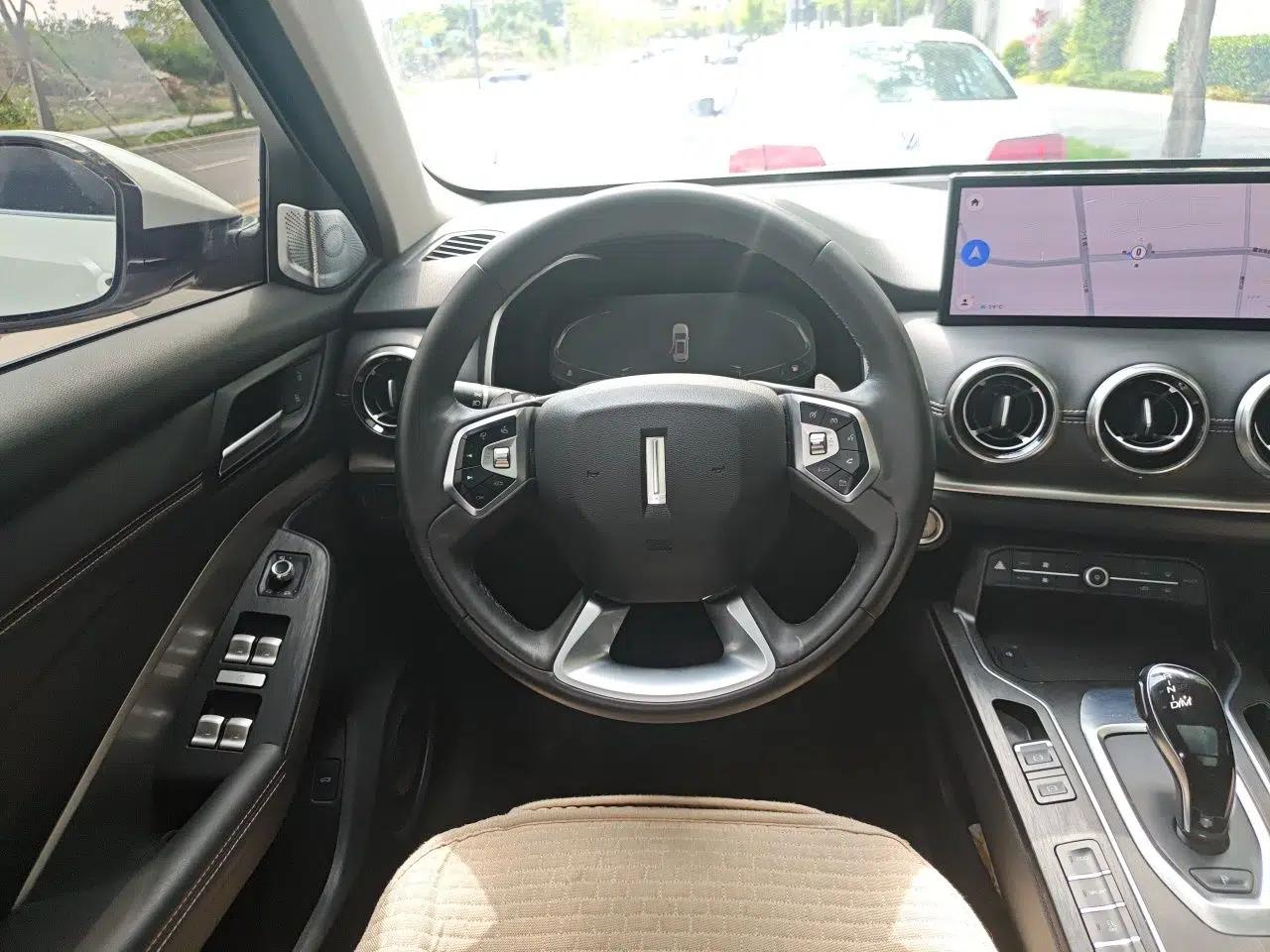 Wey VV6 2021 2.0T Two-Wheel Drive Smart Plus — миниатюра 11
