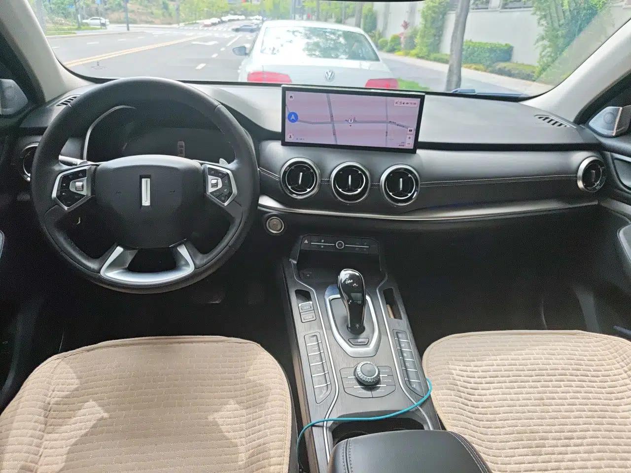 Wey VV6 2021 2.0T Two-Wheel Drive Smart Plus — миниатюра 10