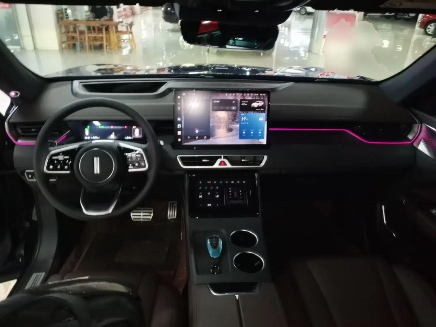 Wey Mocha New Energy 2024 Hi4 Four-Wheel Drive Long-Range Version — миниатюра 13