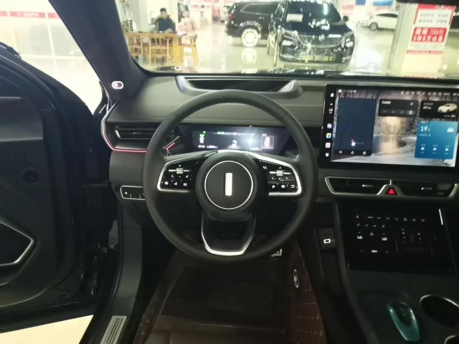 Wey Mocha New Energy 2024 Hi4 Four-Wheel Drive Long-Range Version — миниатюра 14