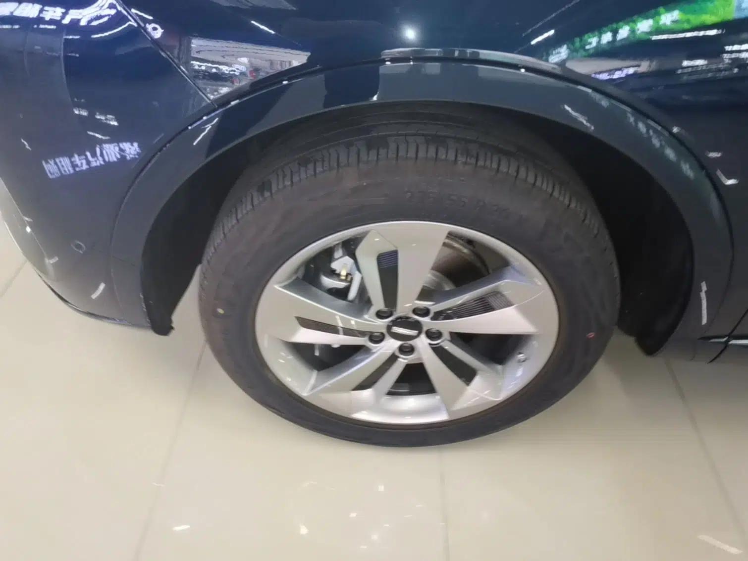 Wey Mocha New Energy 2024 Hi4 Four-Wheel Drive Long-Range Version — миниатюра 8
