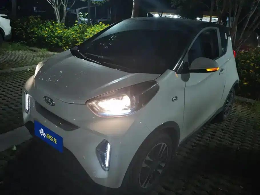 Little Ant 2023 Model 251km True Love Edition Lithium Iron Phosphate — миниатюра 1