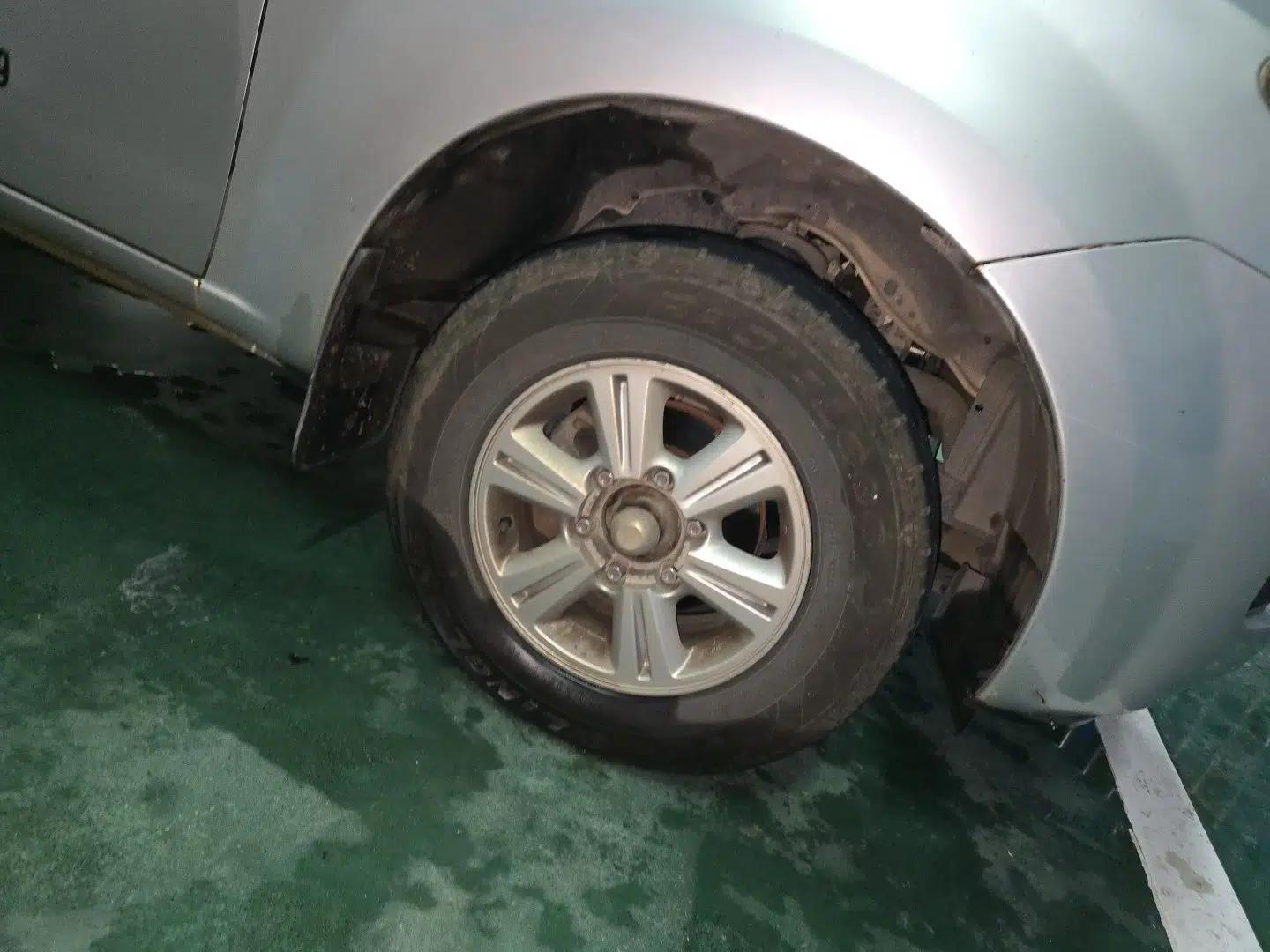 Isuzu D-MAX 2015 2.5T Two-Wheel Drive Manual Base Version 4JK1 — миниатюра 8