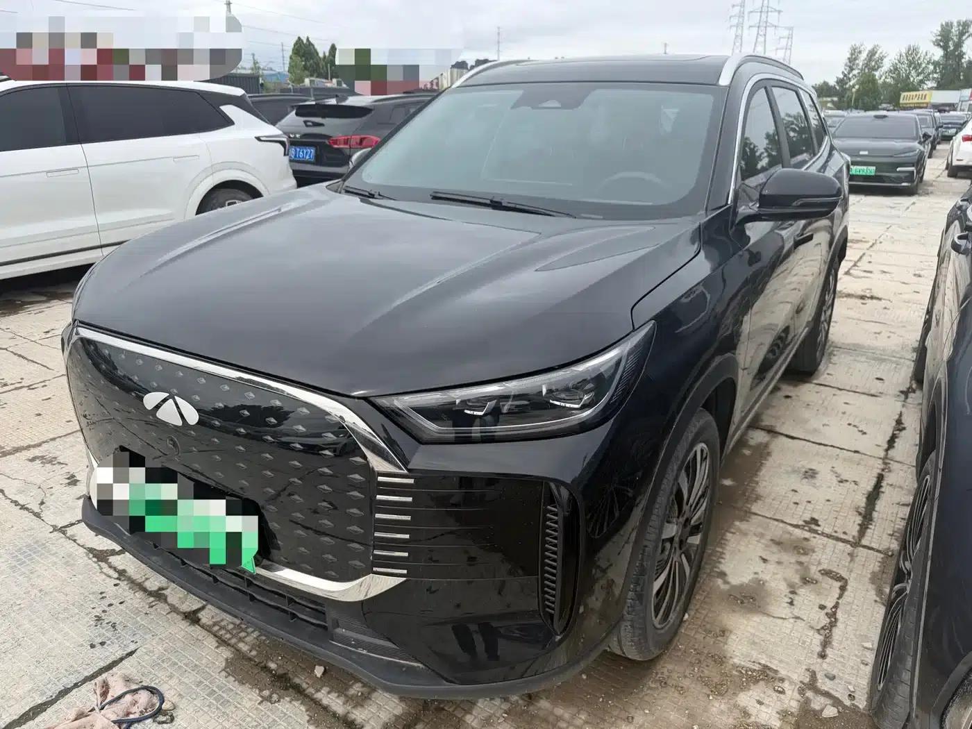 Fengyun T8 2025 1.5T 130km Comfort Edition 7-seater — миниатюра 1