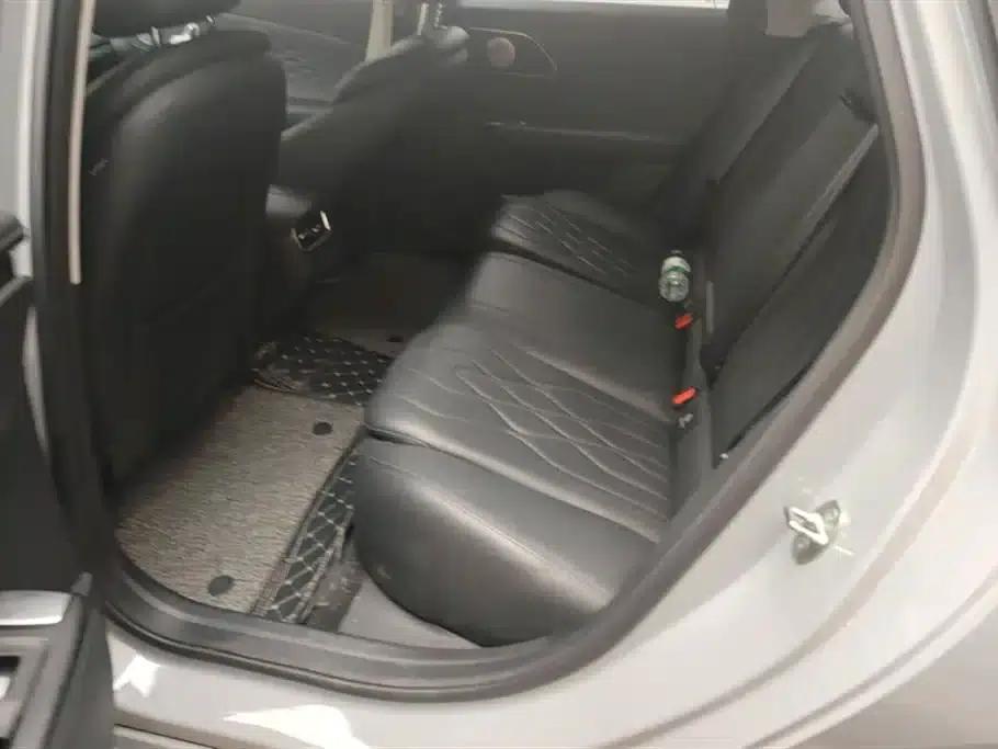 Fengyun A8L 2025 1.5TGDI 145km Luxury Edition — миниатюра 11