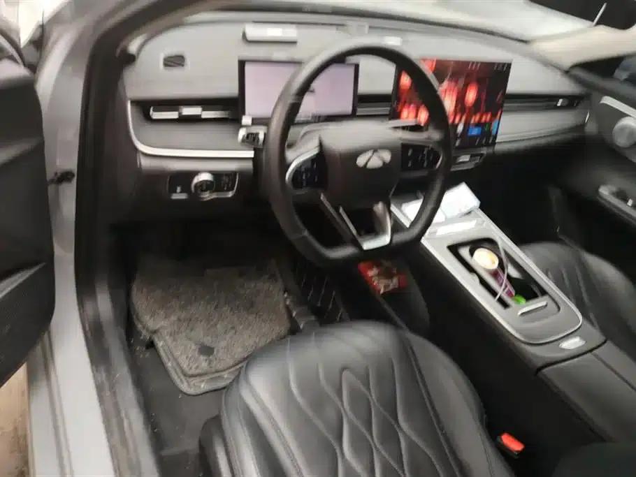 Fengyun A8L 2025 1.5TGDI 145km Luxury Edition — миниатюра 12