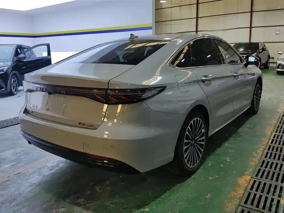 Fengyun A8L 2025 1.5TGDI 145km Luxury Edition — миниатюра 3