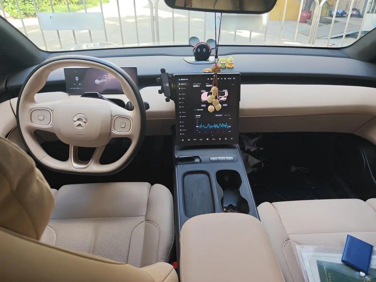 Nio ET5 2022 75 kWh — миниатюра 10
