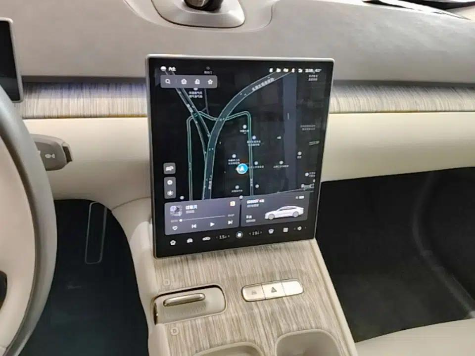 Nio ET7 2022 100kWh First Edition — миниатюра 16