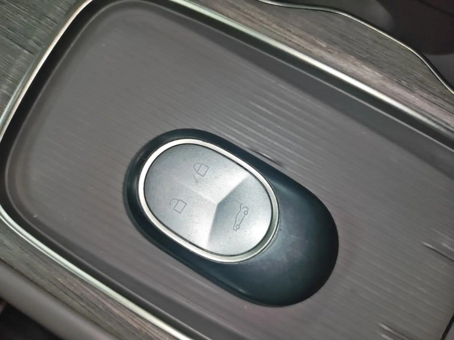 Nio ET7 2024 75 kWh Executive Signature Edition — миниатюра 12