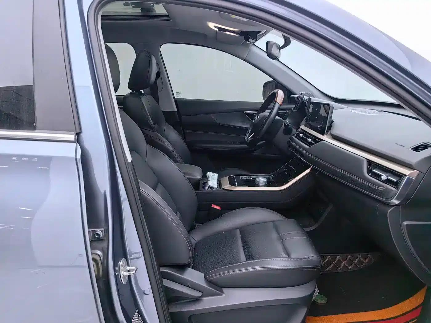Chery Tiggo e 2021 Tiger Roar Edition 120kW — миниатюра 11