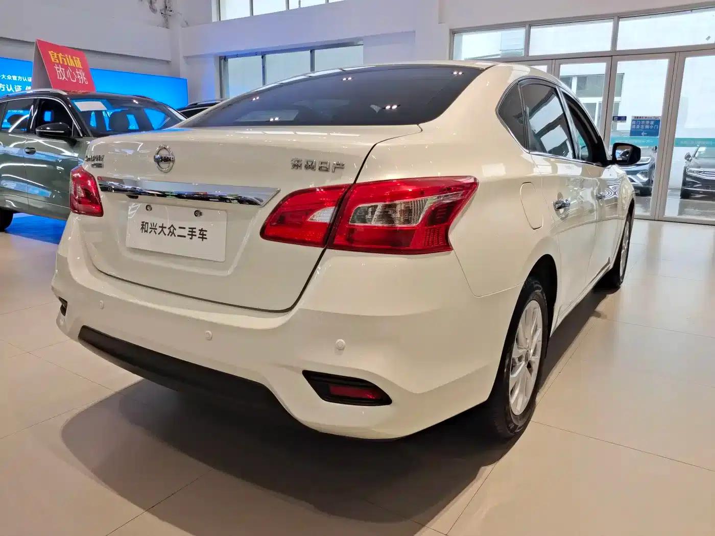 Nissan Sylphy 2019 Classic 1.6XL CVT Luxury Edition — миниатюра 3