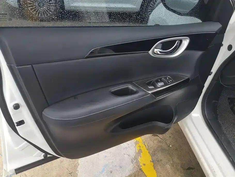 Nissan Sylphy 2019 1.6XV CVT Smart Connect Premium Edition (National V Emission Standard) — миниатюра 7
