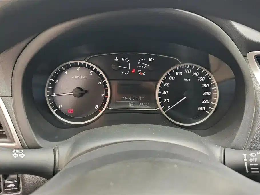 Nissan Sylphy 2022 Classic 1.6XE CVT Comfort Edition — миниатюра 14