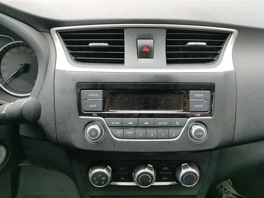 Nissan Sylphy 2022 Classic 1.6XE CVT Comfort Edition — миниатюра 13