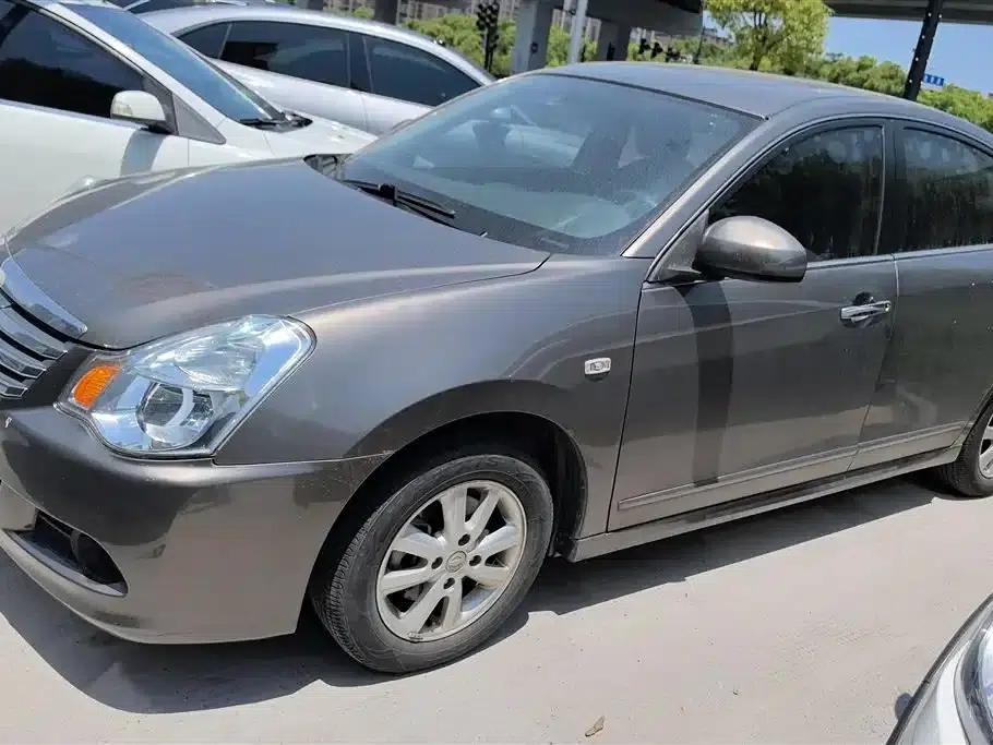Nissan Sylphy 2018 Classic 1.6XE+ CVT Luxury Edition — миниатюра 1