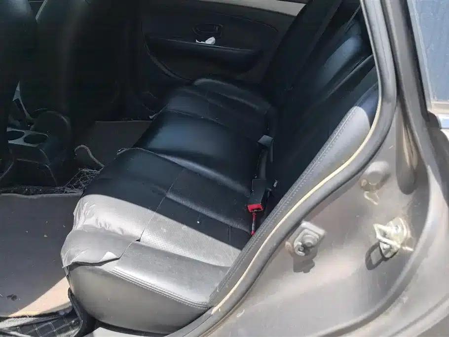 Nissan Sylphy 2018 Classic 1.6XE+ CVT Luxury Edition — миниатюра 11