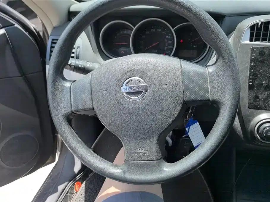 Nissan Sylphy 2018 Classic 1.6XE+ CVT Luxury Edition — миниатюра 15