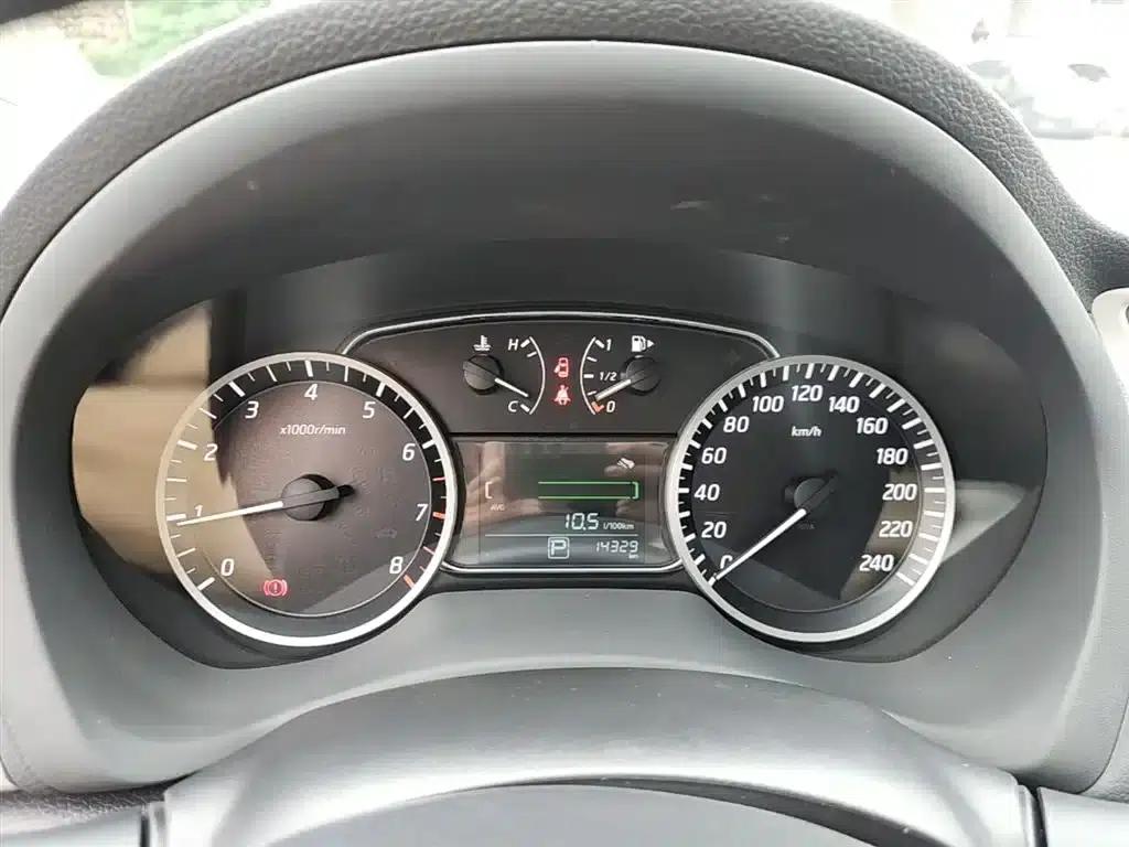 Nissan Sylphy 2019 1.6XV CVT Smart Connect Premium Edition (China VI Emission Standard) — миниатюра 12