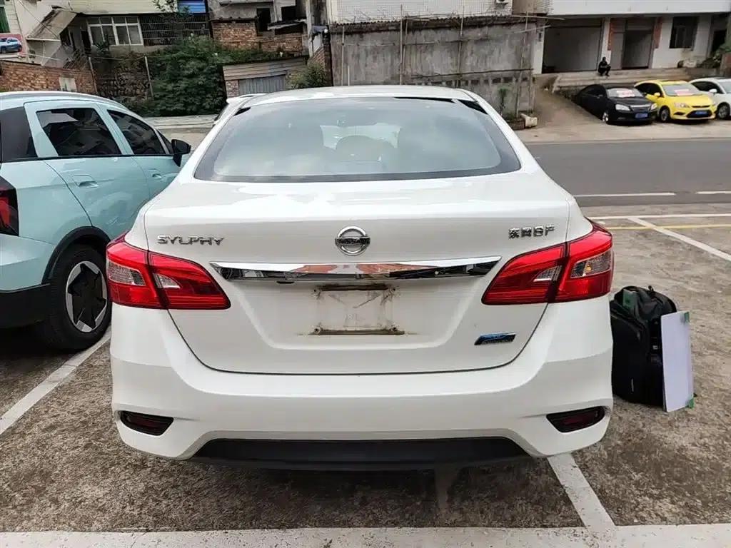 Nissan Sylphy 2019 1.6XV CVT Smart Connect Premium Edition (China VI Emission Standard) — миниатюра 6