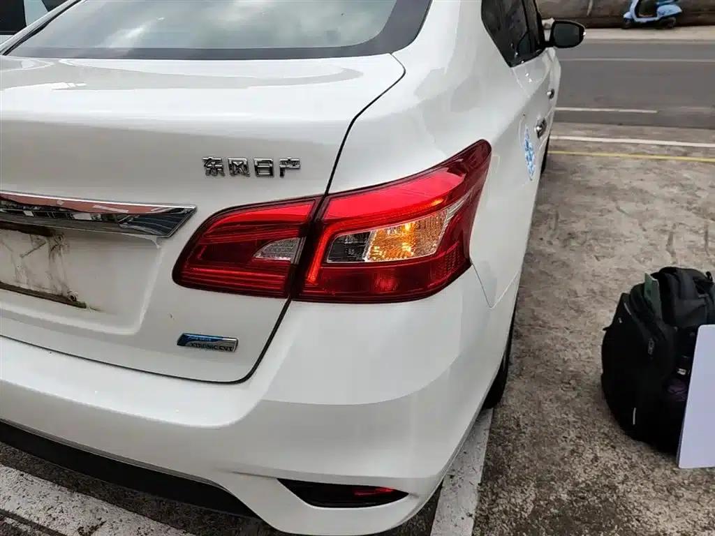 Nissan Sylphy 2019 1.6XV CVT Smart Connect Premium Edition (China VI Emission Standard) — миниатюра 8