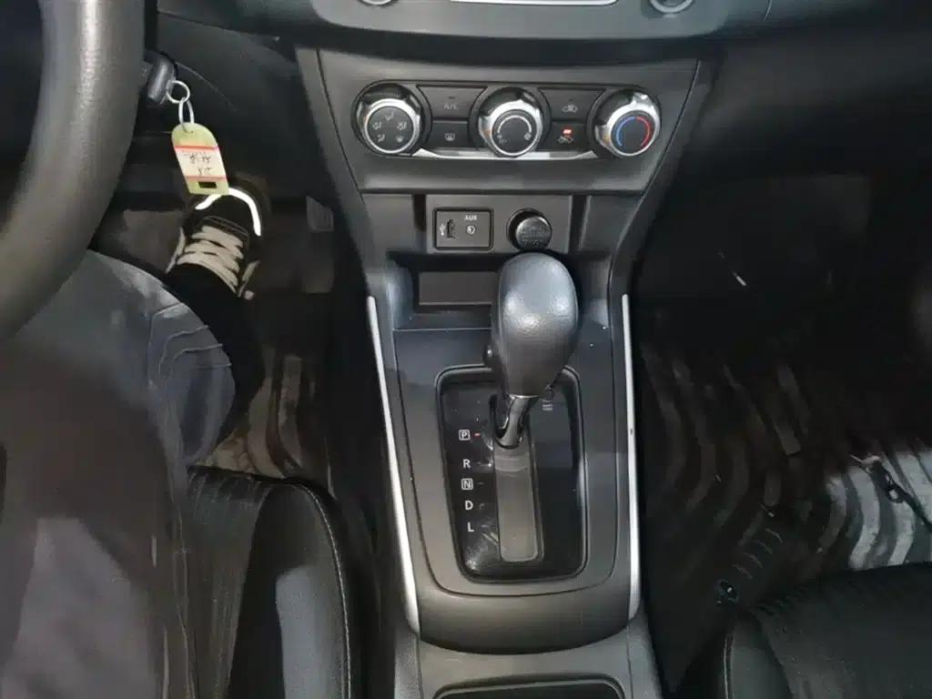 Nissan Sylphy 2022 Classic 1.6XE CVT Comfort Edition — миниатюра 14