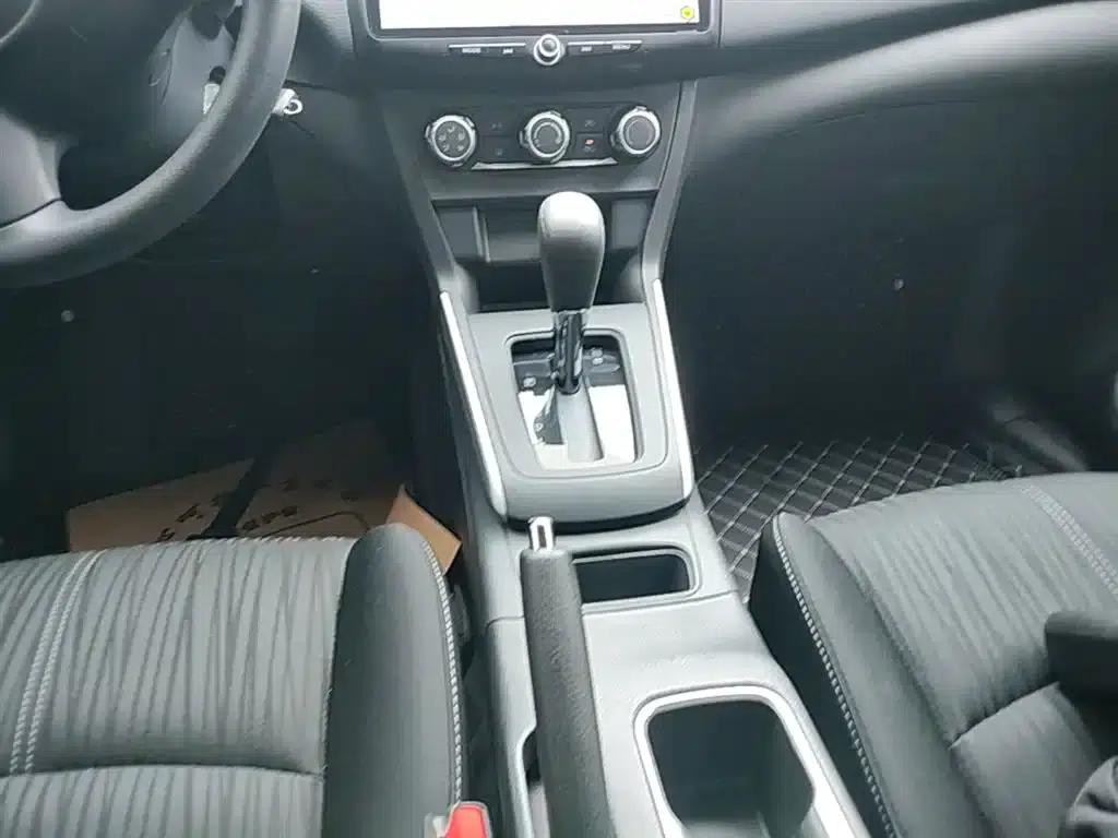 Nissan Sylphy 2024 Facelift II Classic 1.6XE CVT Comfort Edition — миниатюра 14
