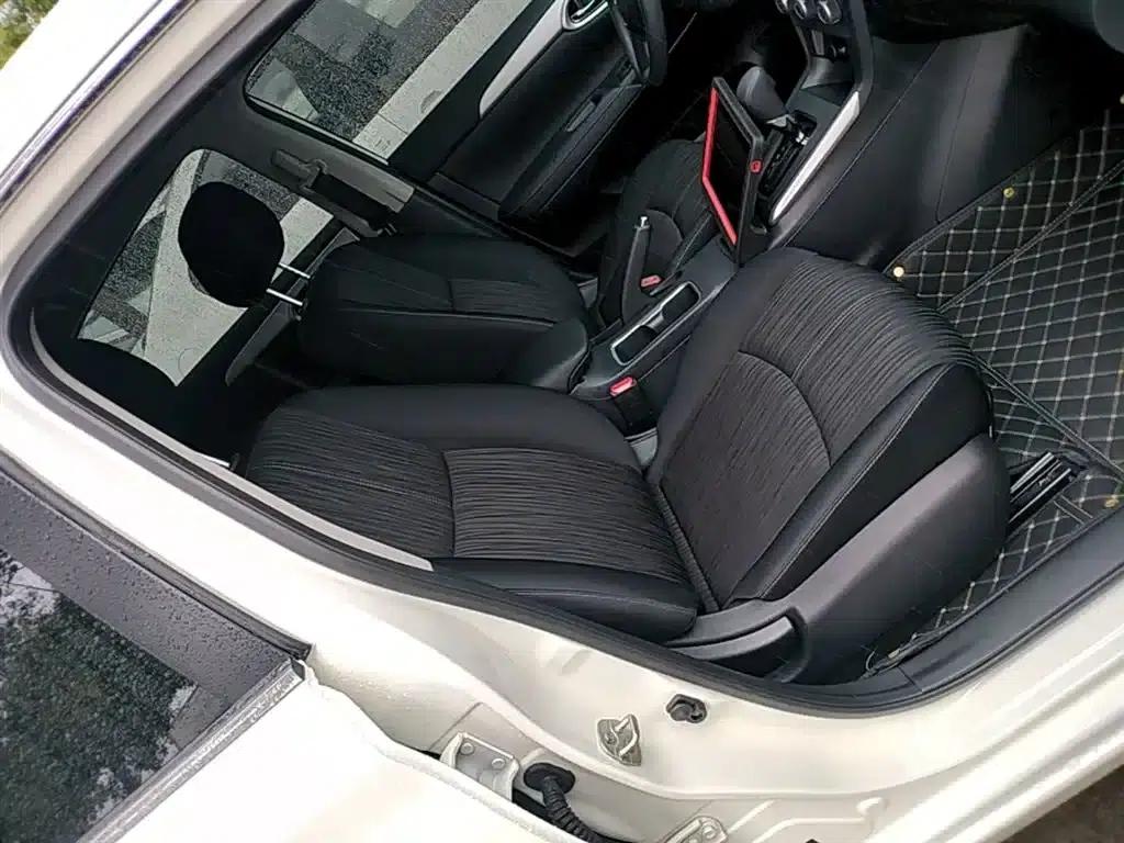 Nissan Sylphy 2024 Facelift II Classic 1.6XE CVT Comfort Edition — миниатюра 24