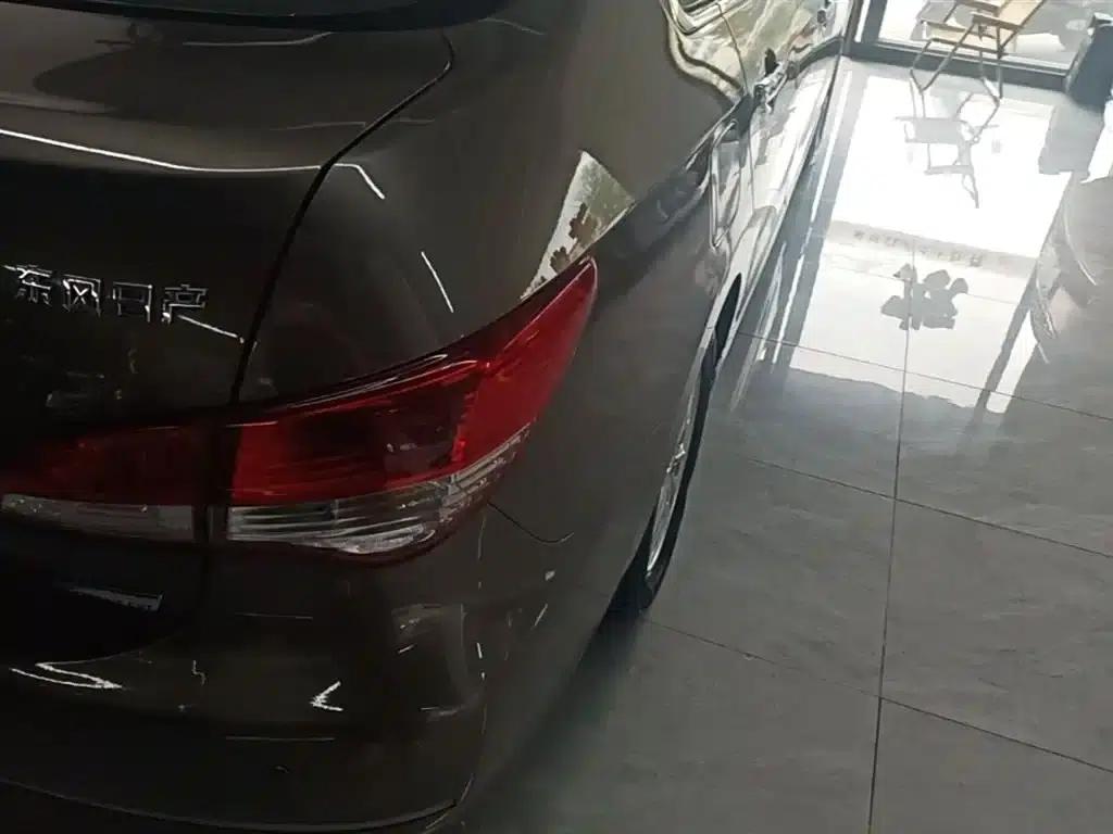 Nissan Sylphy 2018 Classic 1.6XE CVT Comfort Edition — миниатюра 8