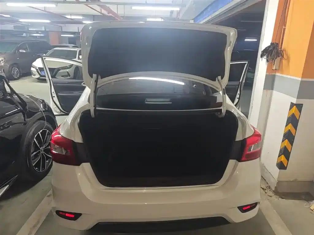 Nissan Sylphy 2021 Classic 1.6XL CVT Luxury Edition — миниатюра 19