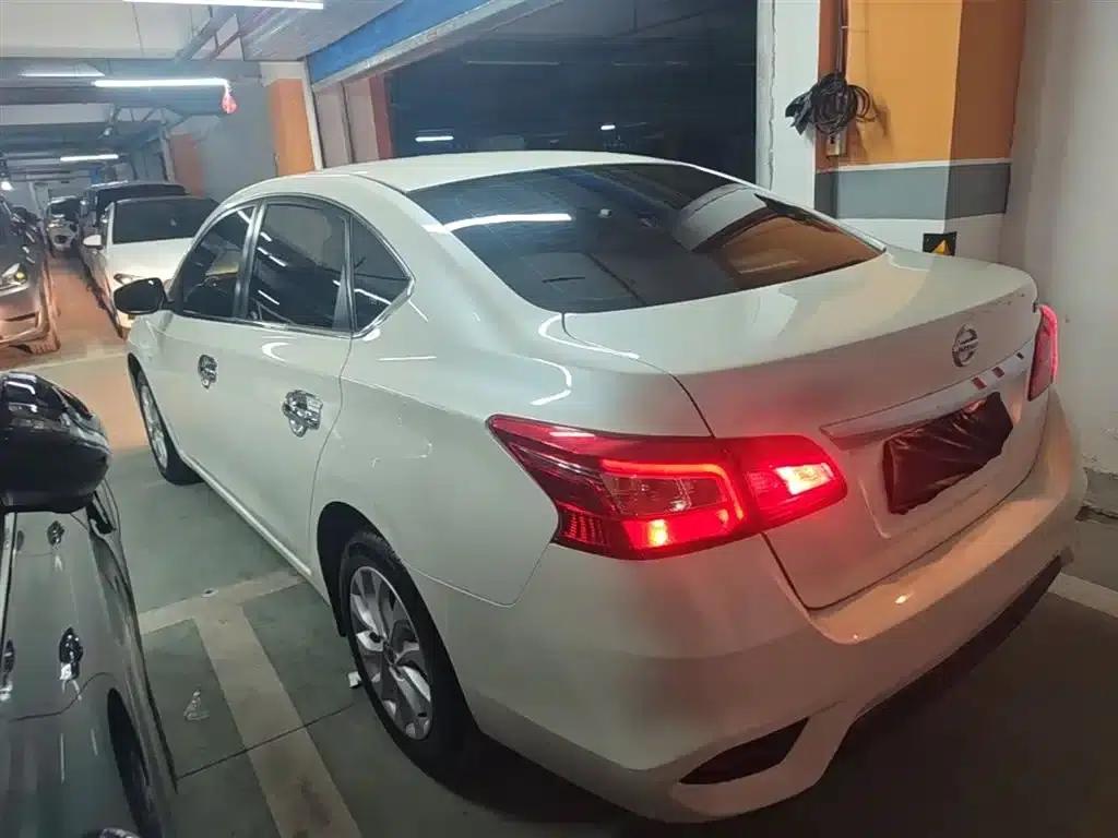 Nissan Sylphy 2021 Classic 1.6XL CVT Luxury Edition — миниатюра 5