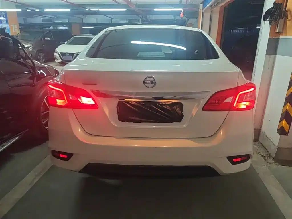 Nissan Sylphy 2021 Classic 1.6XL CVT Luxury Edition — миниатюра 6