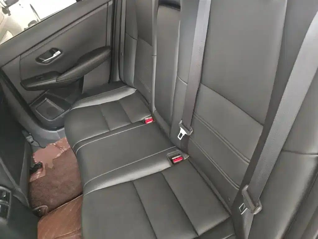 Nissan Sylphy 2022 1.6L XL CVT Enjoy Edition — миниатюра 17