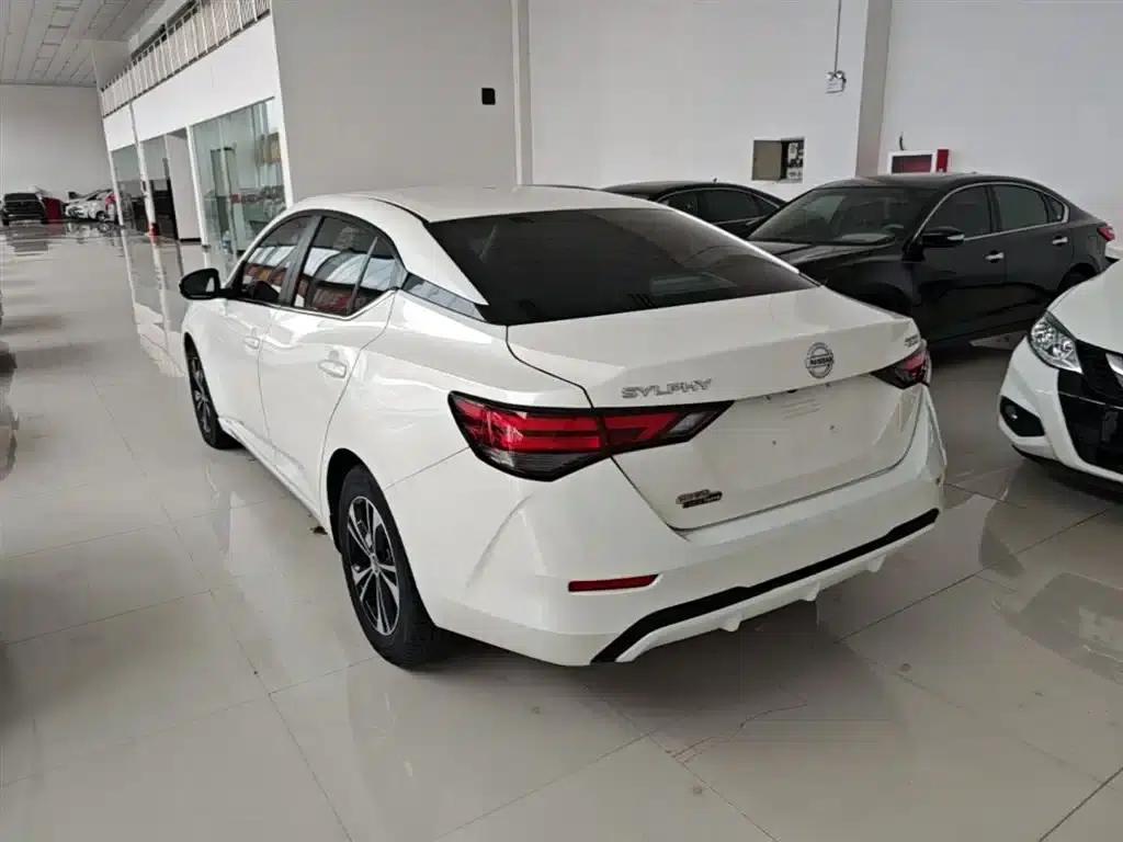 Nissan Sylphy 2022 1.6L XL CVT Enjoy Edition — миниатюра 5