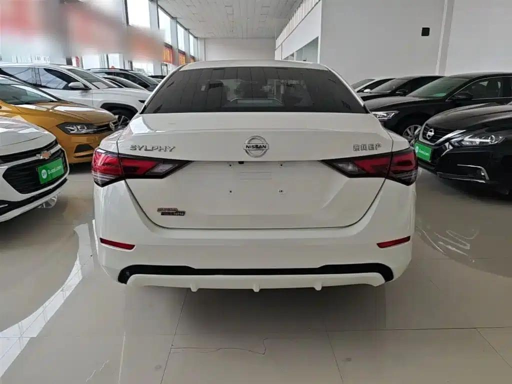 Nissan Sylphy 2022 1.6L XL CVT Enjoy Edition — миниатюра 6