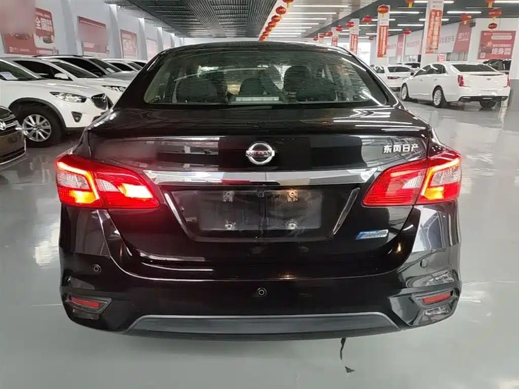 Nissan Sylphy 2018 1.6XV CVT Premium Edition — миниатюра 6